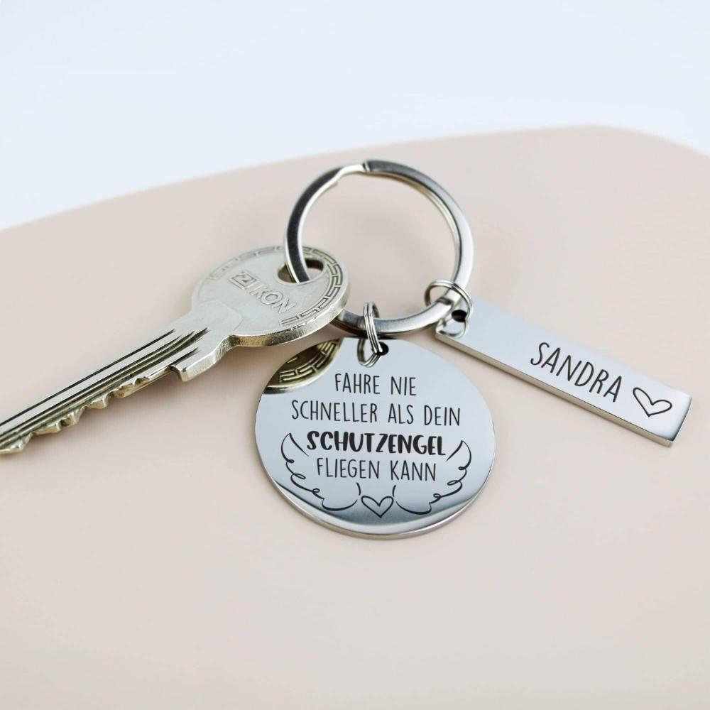 Fahre nie schneller als dein Schutzengel - Schlüsselanhänger - personalisiertes Geschenk - Gravur19