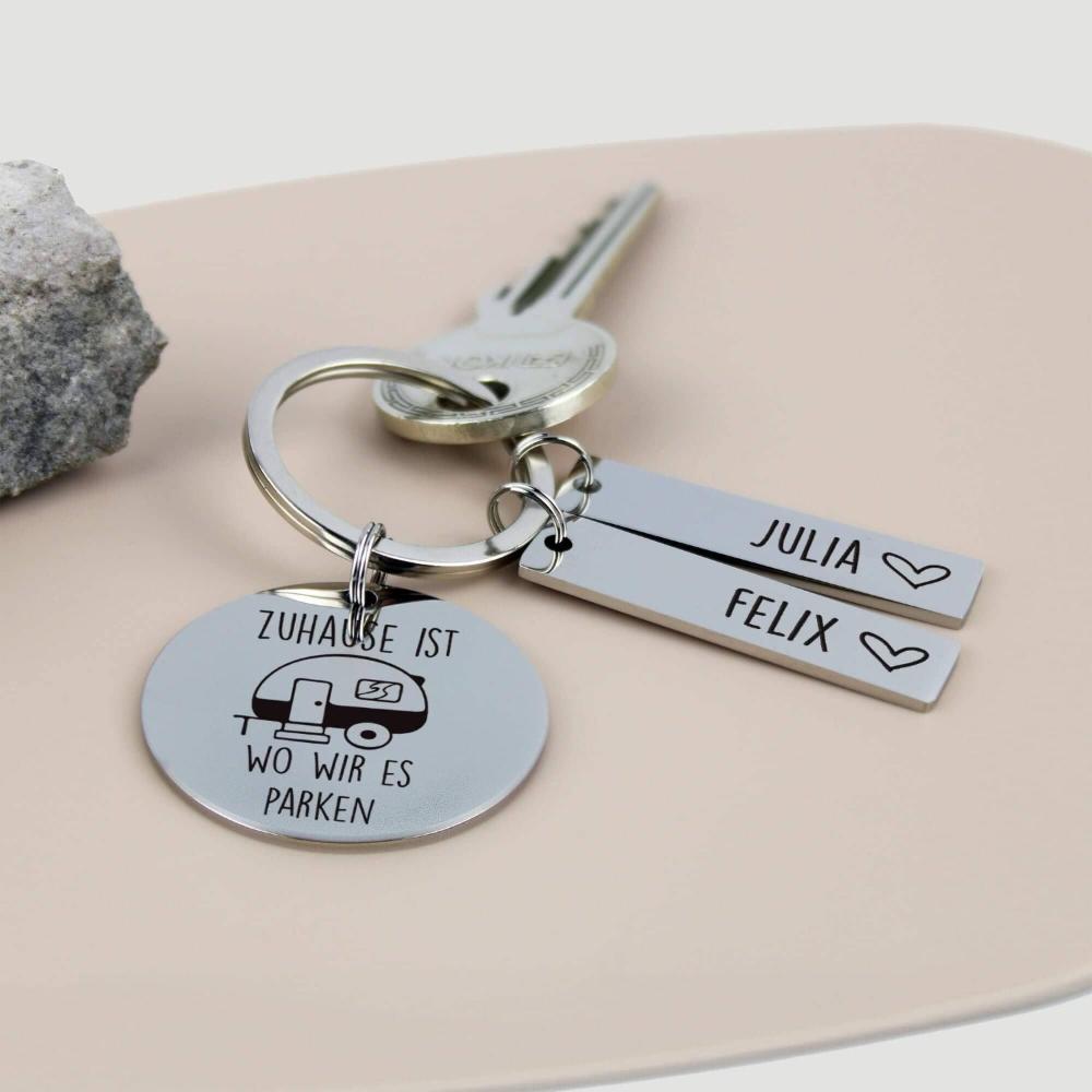 Zuhause ist wo wir es parken - Wohnwagen Schlüsselanhänger - personalisiertes Geschenk