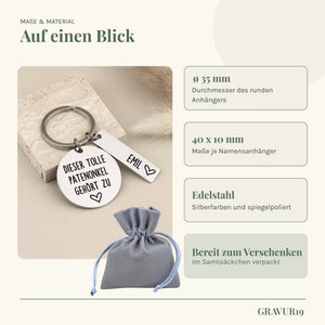 Maße, Edelstahl und Samtsäckchen des Schlüsselanhängers „Dieser tolle Patenonkel gehört zu“.